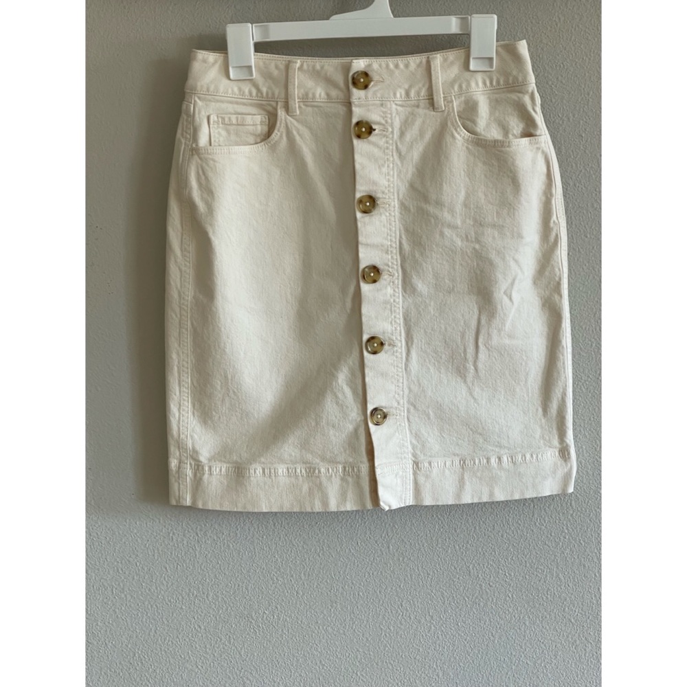 LOFT Skirt Denim Ivory with Tortoiseshell Buttons